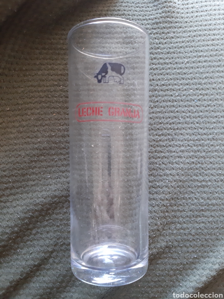 Coleccionismo: ANTIGUO VASO LECHE GRANJA NUEVO A&Ntilde;OS 80