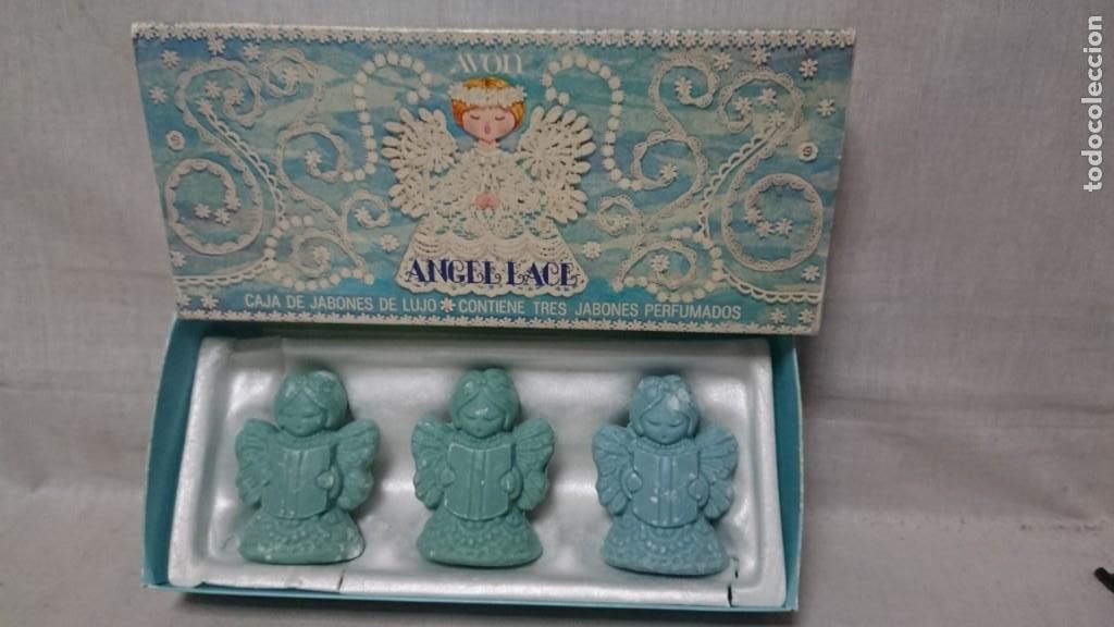 Coleccionismo: CAJA PASTILLAS DE JABON PERFUMADOS CON FORMA DE ANGELITOS DE AVON