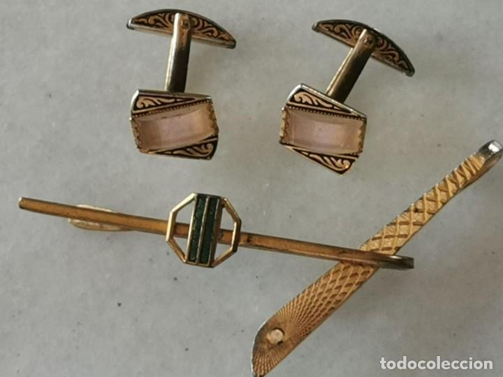 Coleccionismo: DOS PISACORBATAS Y GEMELOS - Foto 1