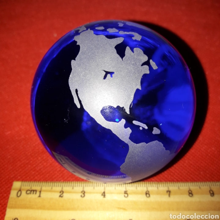 Coleccionismo: Bola del mundo pisapapeles de cristal