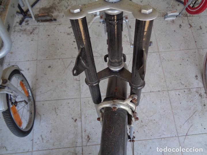 Coleccionismo: BICICLETA ANTIGUA CON MOTOR - Foto 9