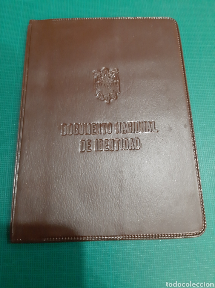 Coleccionismo: PORTA DOCUMENTOS NACIONAL DE INDENTIDAD VINTAGE SOBERANO GONZ&Aacute;LEZ BYASS BRANDY