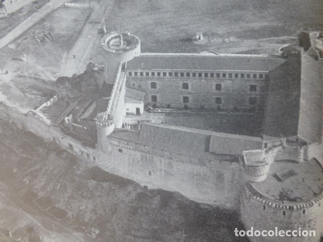 Collectionnisme: CUELLAR SEGOVIA CASTILLO ANTIGUA LAMINA HUECOGRABADO A&Ntilde;OS 40