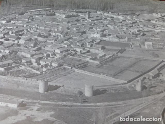 Coleccionismo: MANSILLA DE LAS MUELAS LEON VISTA AEREA ANTIGUA LAMINA HUECOGRABADO A&Ntilde;OS 40U
