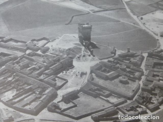 Coleccionismo: BELMONTE DE CAMPOS PALENCIA CASTILLO ANTIGUA LAMINA HUECOGRABADO A&Ntilde;OS 40U