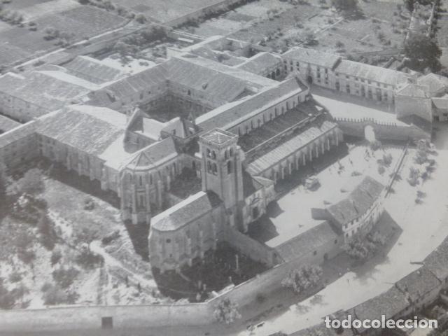 Coleccionismo: BURGOS LAS HUELGAS VISTA AEREA ANTIGUA LAMINA HUECOGRABADO A&Ntilde;OS 40U