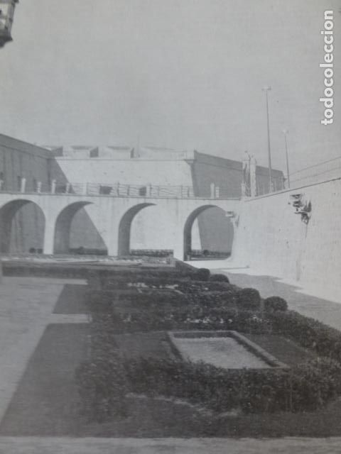 Coleccionismo: BARCELONA FOSOS DE MONTJUICH ANTIGUA LAMINA HUECOGRABADO A&Ntilde;OS 40U