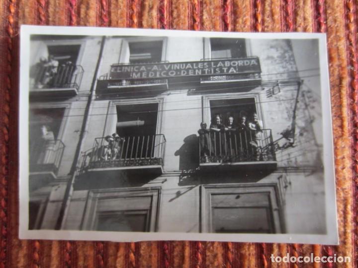 Coleccionismo: 1938-FOTOGRAFIA ORIGINAL LEGI&Oacute;N C&Oacute;NDOR.ZARAGOZA.PROCESI&Oacute;N.BALCONES CLINICA VINUALES LABORDA.DENTISTA