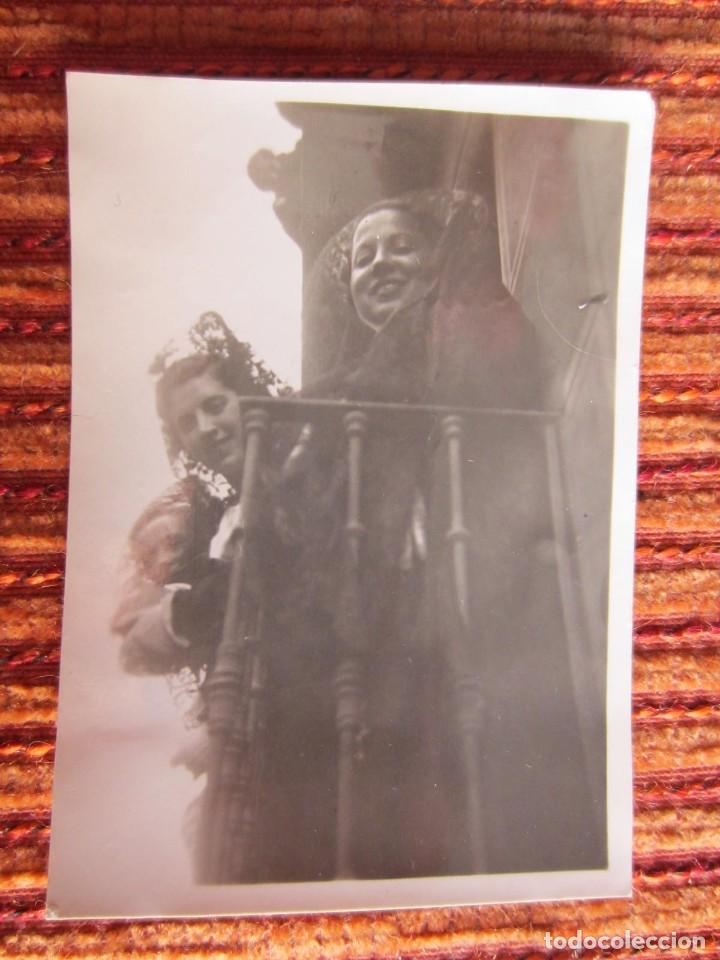 Coleccionismo: 1938-FOTOGRAFIA ORIGINAL LEGI&Oacute;N C&Oacute;NDOR.ZARAGOZA.PROCESI&Oacute;N.MUJERES EN EL BALC&Oacute;N