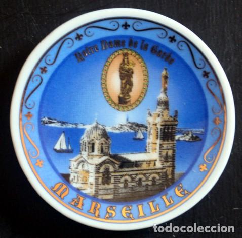 Coleccionismo: IMAN porcelana - MARSELLA - Foto 1