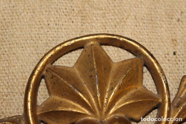Coleccionismo: talla remate de madera pan de oro - Foto 4