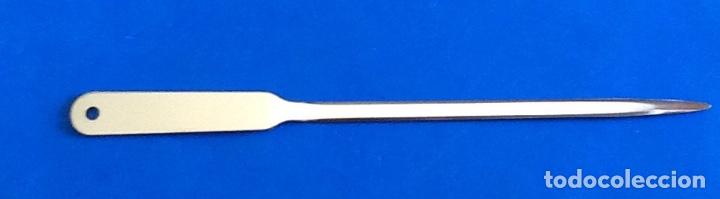 Coleccionismo: ABRECARTAS METALICO. SIN ESTRENAR. EL ENVIO ESTA INCLUIDO.