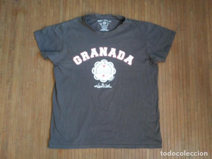 Coleccionismo: Camiseta recuerdo de Granada Fuente Patio de Los Leones La Alhambra Talla M T-shirt