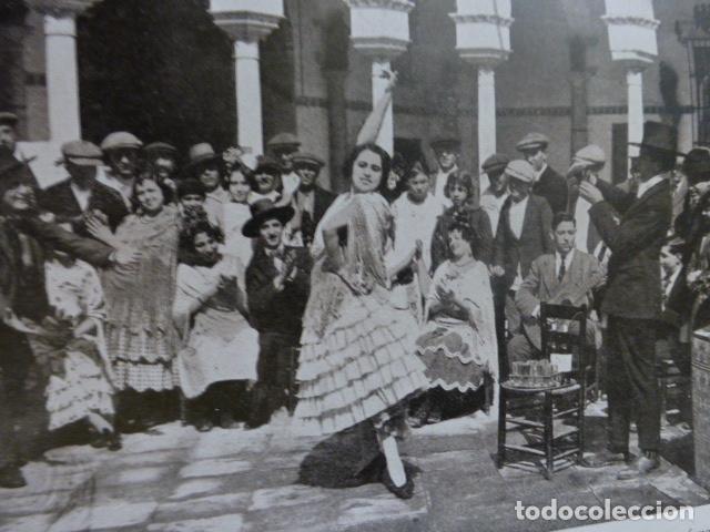 Colecionismo: SEVILLA TIPOS ANTIGUA LAMINA A&Ntilde;OS 20