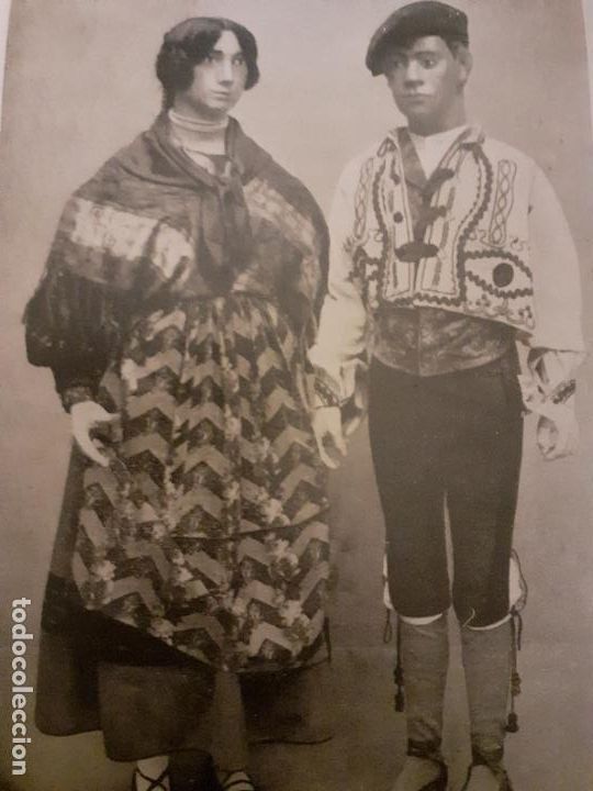 Coleccionismo: SEGOVIA TIPOS SEGOVIANOS ANTIGUA LAMINA A&Ntilde;OS 20