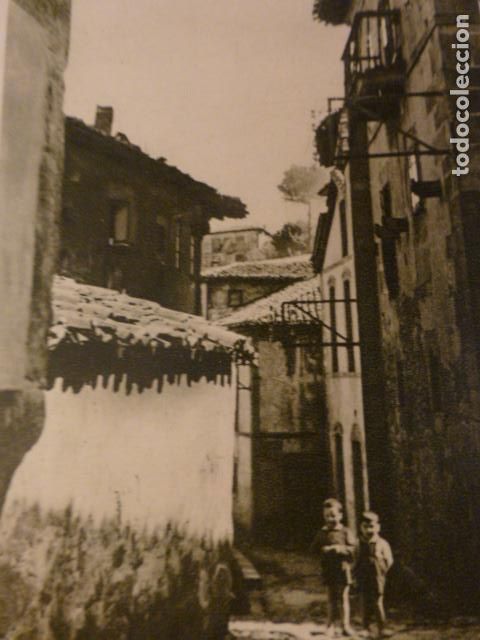 Colecionismo: LASTRES ASTURIAS CALLE TIPICA ANTIGUO HUECOGRABADO