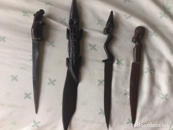 Coleccionismo: Abrecartas &eacute;tnicos de madera - Foto 1