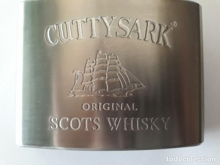 Coleccionismo: petaca de Cutty Sark de acero inoxidable 4Oz - Foto 4