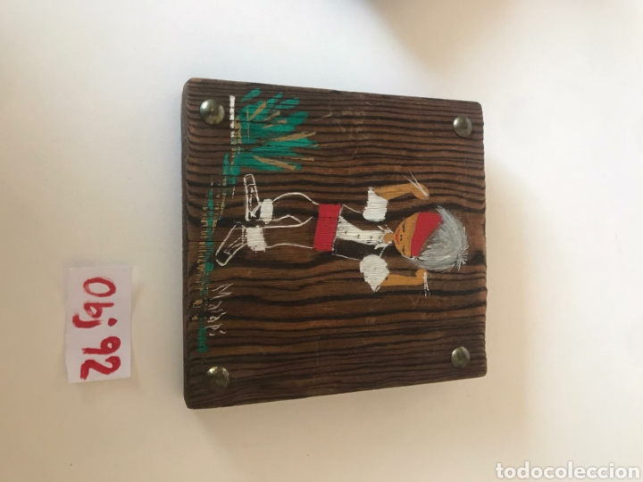 Coleccionismo: Pareja de retablos pintados a mano - Foto 4
