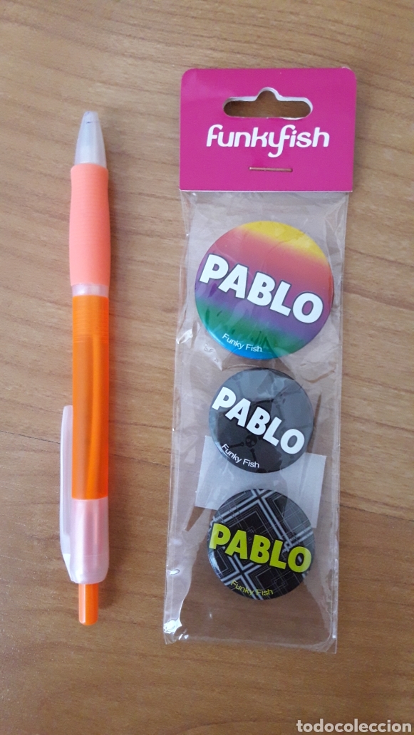 Collectionnisme: LOTE SIN ESTRENAR DE TRES CHAPAS CON NOMBRE PABLO