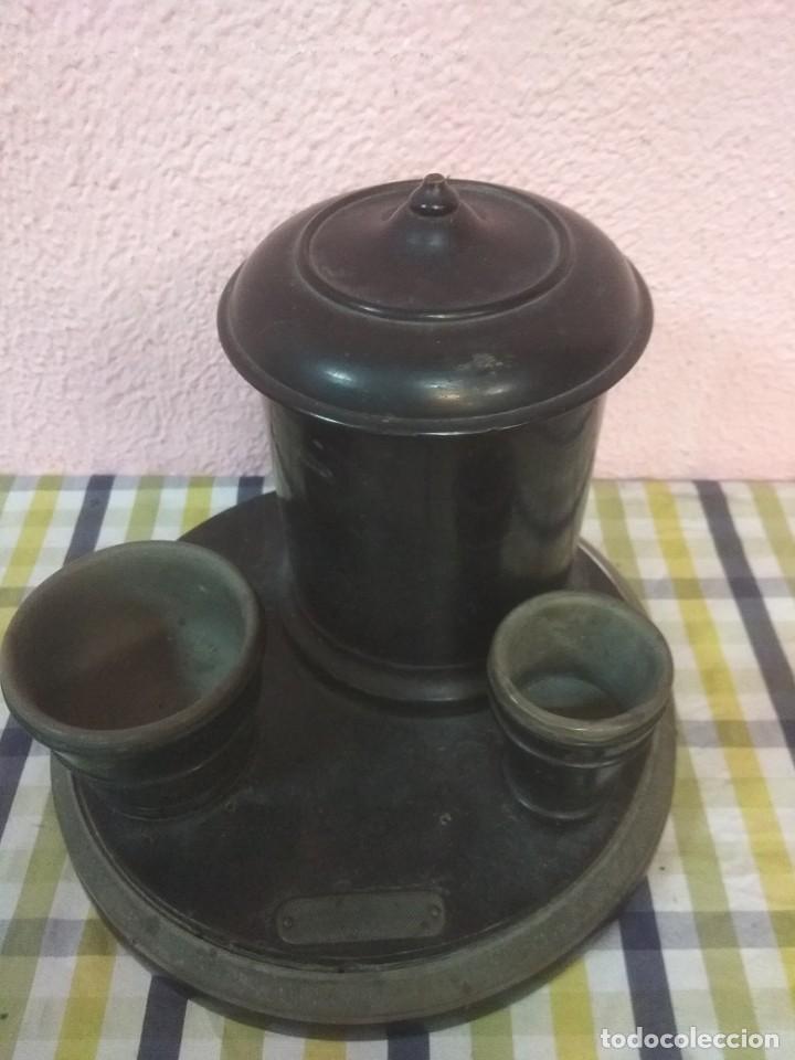 Coleccionismo: Bote de tabaco de laca antigua - Foto 2