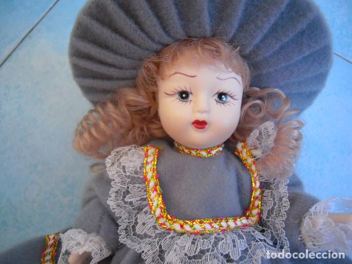 Coleccionismo: Mu&ntilde;eca de porcelana 21 cm - Foto 3