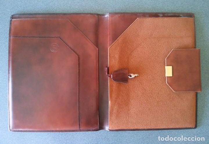 Coleccionismo: Carpeta piel vintage - Foto 3