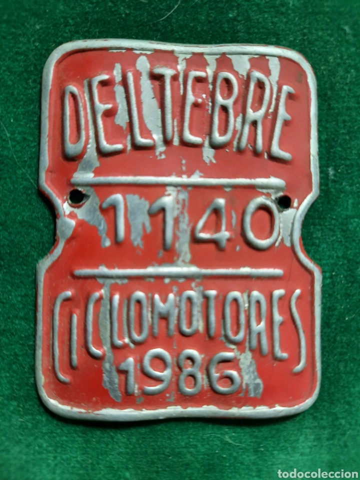 Coleccionismo: DELTEBRE .- TARRAGONA 1986 PLACA MATRICULA CICLOMOTORES