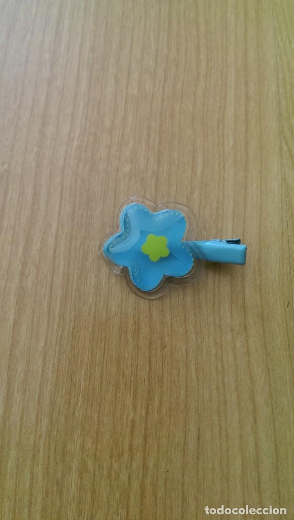 Sammeln: PASADOR FLOR AZUL