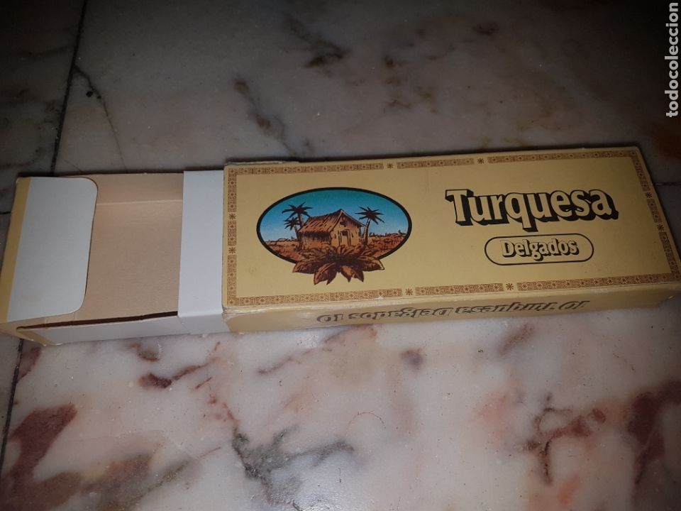 Collezionismo: Caja de puros turquesa delgados vac&iacute;a