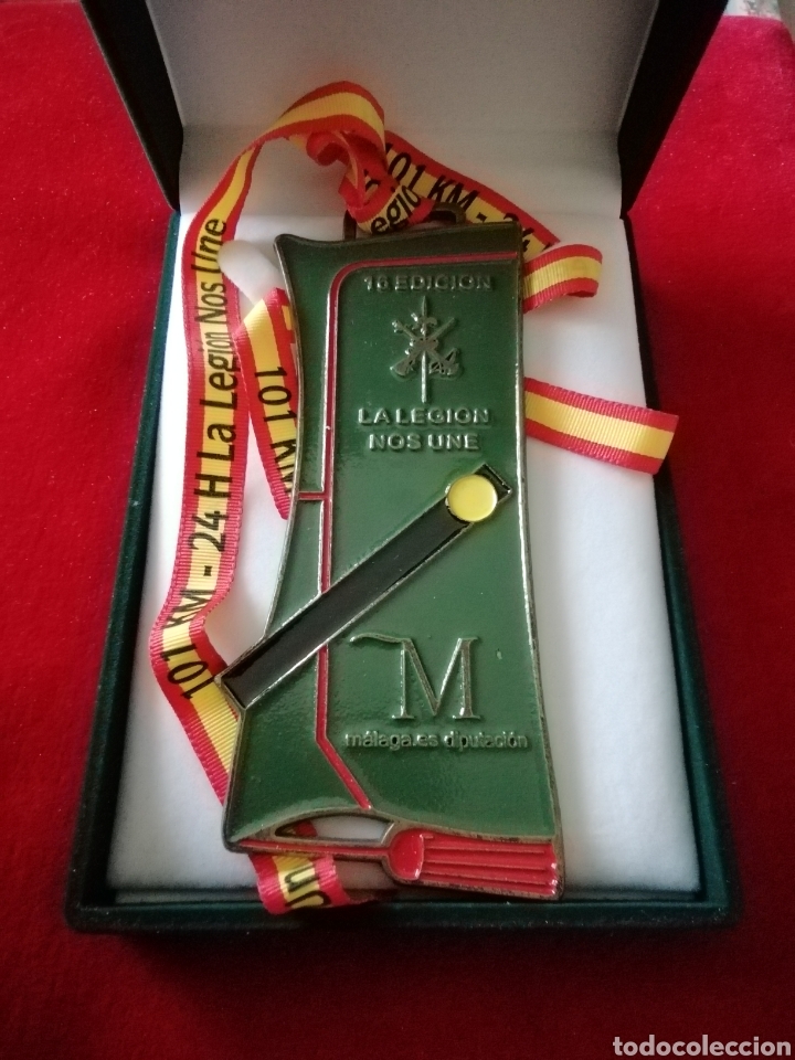 Coleccionismo: GRAN MEDALLA 16 EDICI&Oacute;N LA LEGION MALAGA EN CAJA