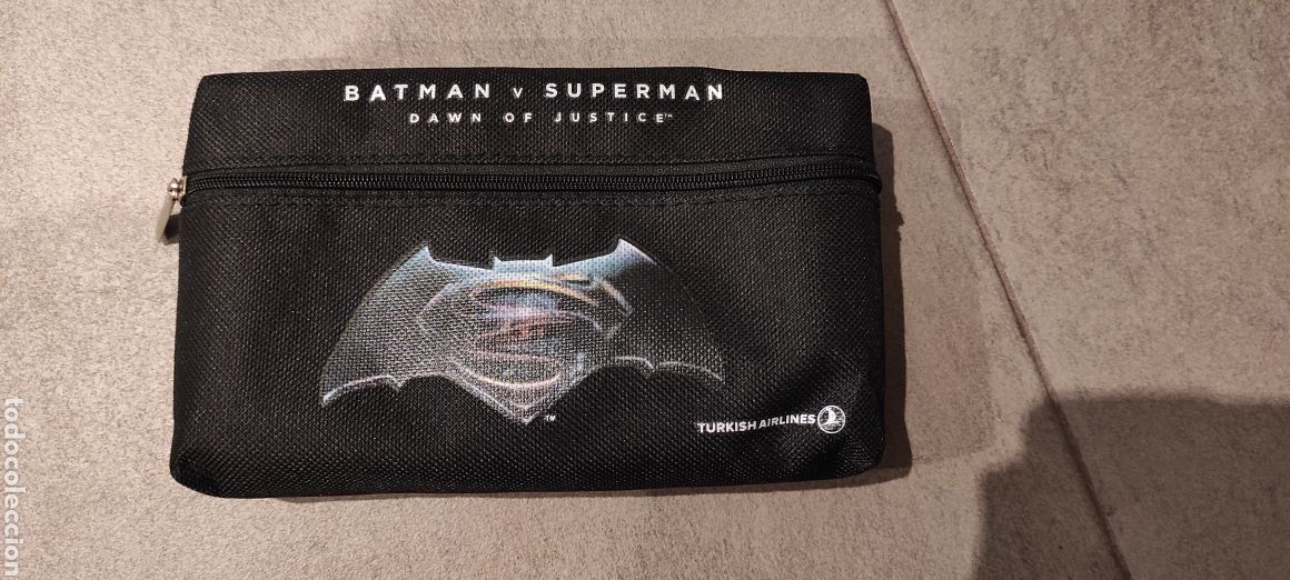 Coleccionismo: Neceser vacio de Turkish Airlines. Batman vs superman