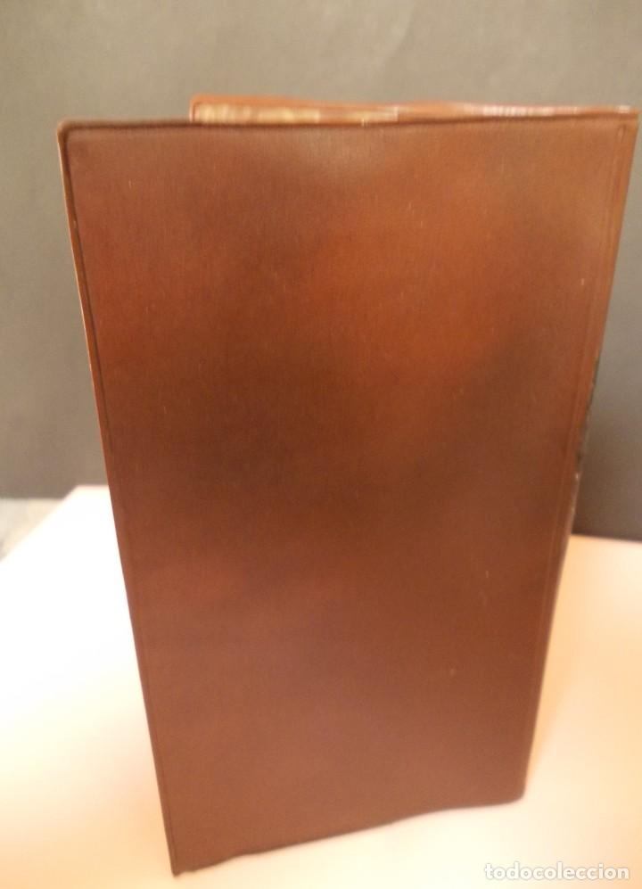 Coleccionismo: funda de libreta de la Caja ahorros de Pontevedra - Foto 4