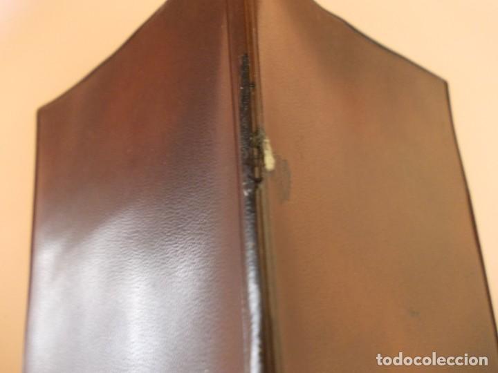 Coleccionismo: funda de libreta de la Caja ahorros de Pontevedra - Foto 6