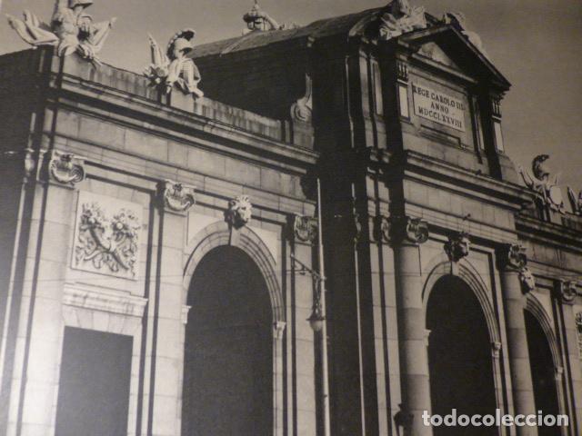 Collecting paper: MADRID PUERTA DE ALCALA ANTIGUA LAMINA HUECOGRABADO