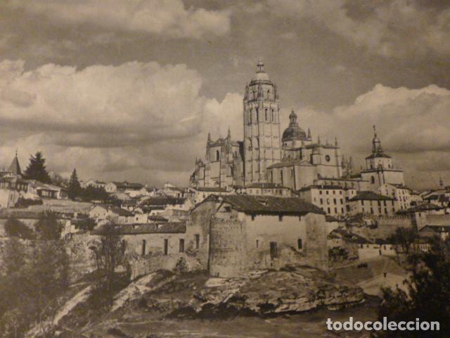 Collecting paper: SEGOVIA CATEDRAL ANTIGUA LAMINA HUECOGRABADO