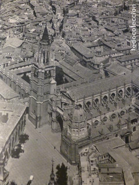 Collecting paper: TOLEDO LA CATEDRAL VISTA AEREA ANTIGUA LAMINA HUECOGRABADO
