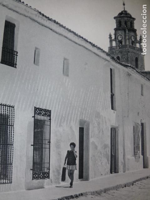 Coleccionismo: LA GINETA ALBACETE DETALLE URBANO ANTIGUA LAMINA HUECOGRABADO