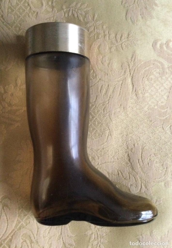 Coleccionismo: BOTA, FRASCO AVON A&Ntilde;O 70