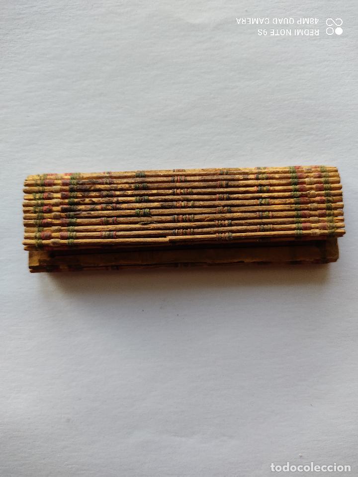 Coleccionismo: Antigua esterilla de bambú para liar cigarrillos - Foto 5 - 228190335