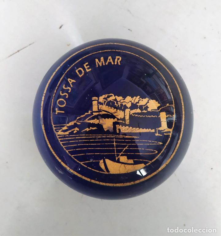 Coleccionismo: Bonito pisapapeles de Tossa de Mar COMPRE UNO Y REGALO OTRO SIMILAR.
