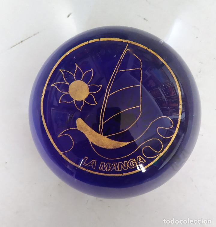 Coleccionismo: Bonito pisapapeles de La Manga del Mar Menor. (Cartagena). COMPRE UNO Y REGALO OTRO SIMILAR.