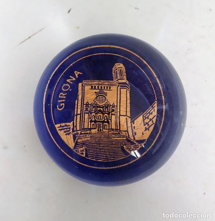 Coleccionismo: Bonito pisapapeles de Girona. COMPRE UNO Y REGALO OTRO SIMILAR.