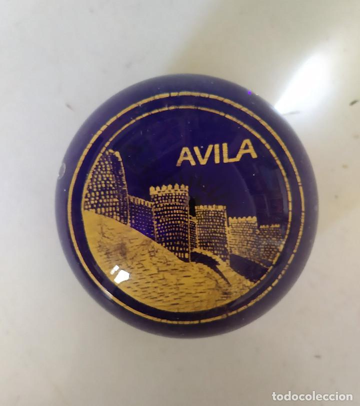 Coleccionismo: Bonito pisapapeles de Avila. COMPRE UNO Y REGALO OTRO SIMILAR.