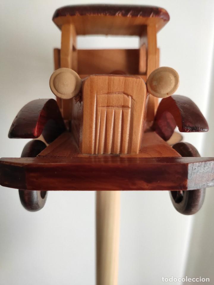 Coleccionismo: Cami&oacute;n artesanal en madera - Foto 3
