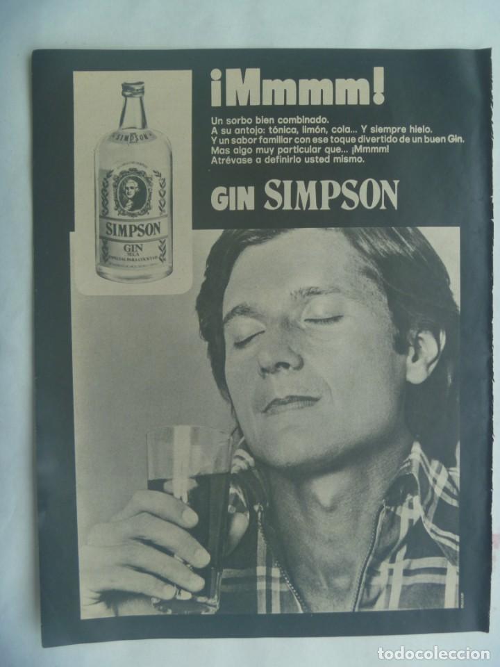 Coleccionismo: HOJA DE REVISTA CON ANUNCIO PUBLICITARIO DE BEBIDA ALCOHOLICA: GINEBRA SIMPSON, A&Ntilde;OS 70