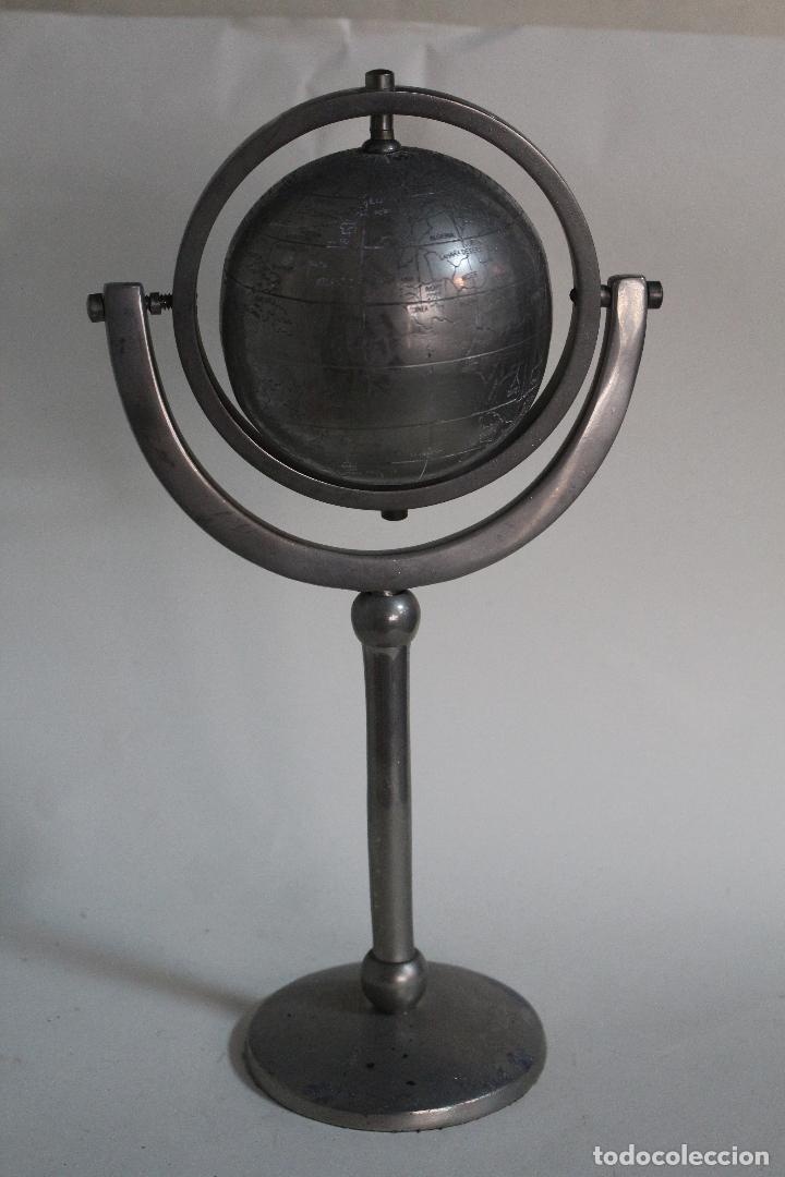 Coleccionismo: globo terraqueo de metal - Foto 1