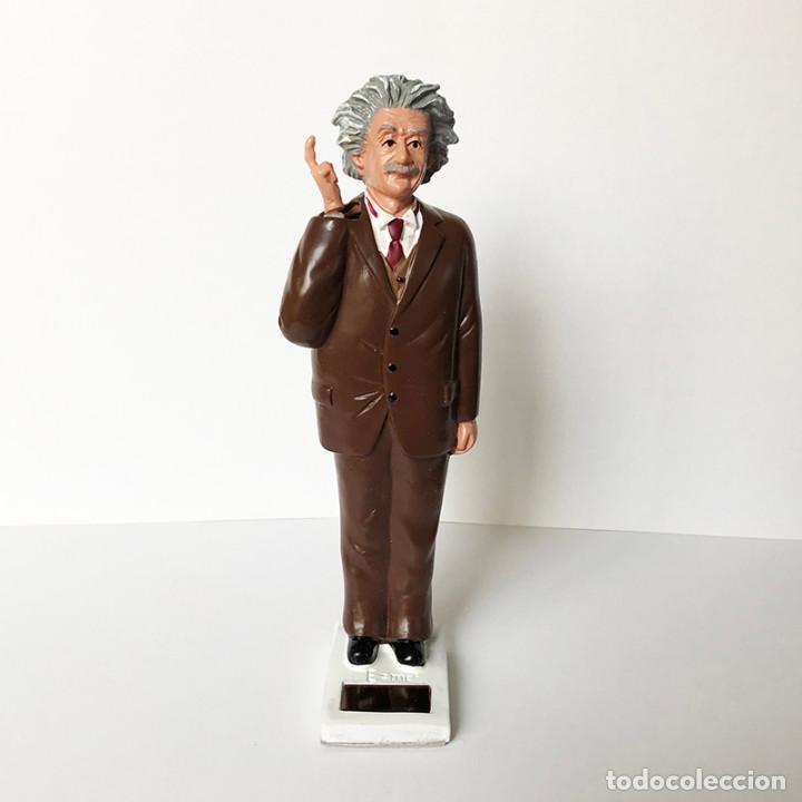 Coleccionismo: FIGURA SOLAR ALBERT EINSTEIN, POPLAND - Foto 1