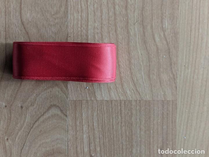 Sammeln: CINTA RASO ROJA 2,5 CM. ANCHO X 0,74 METROS