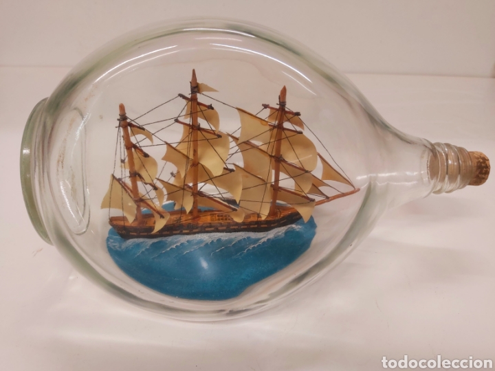Coleccionismo: Barco U.S.S. Constitution en botella de cristal - Foto 3